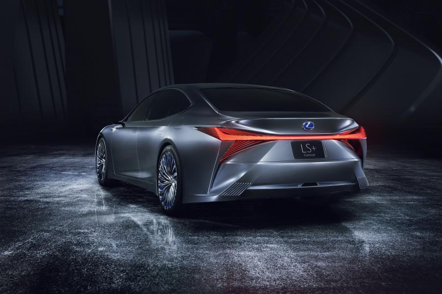  Lexus LS+ Concept 2017 года  (фото 2 из 18)